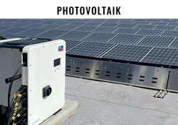 Bild einer Photovoltaik Anlage mit Stromspeicher